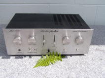 Marantz 1050 Integrated Amp