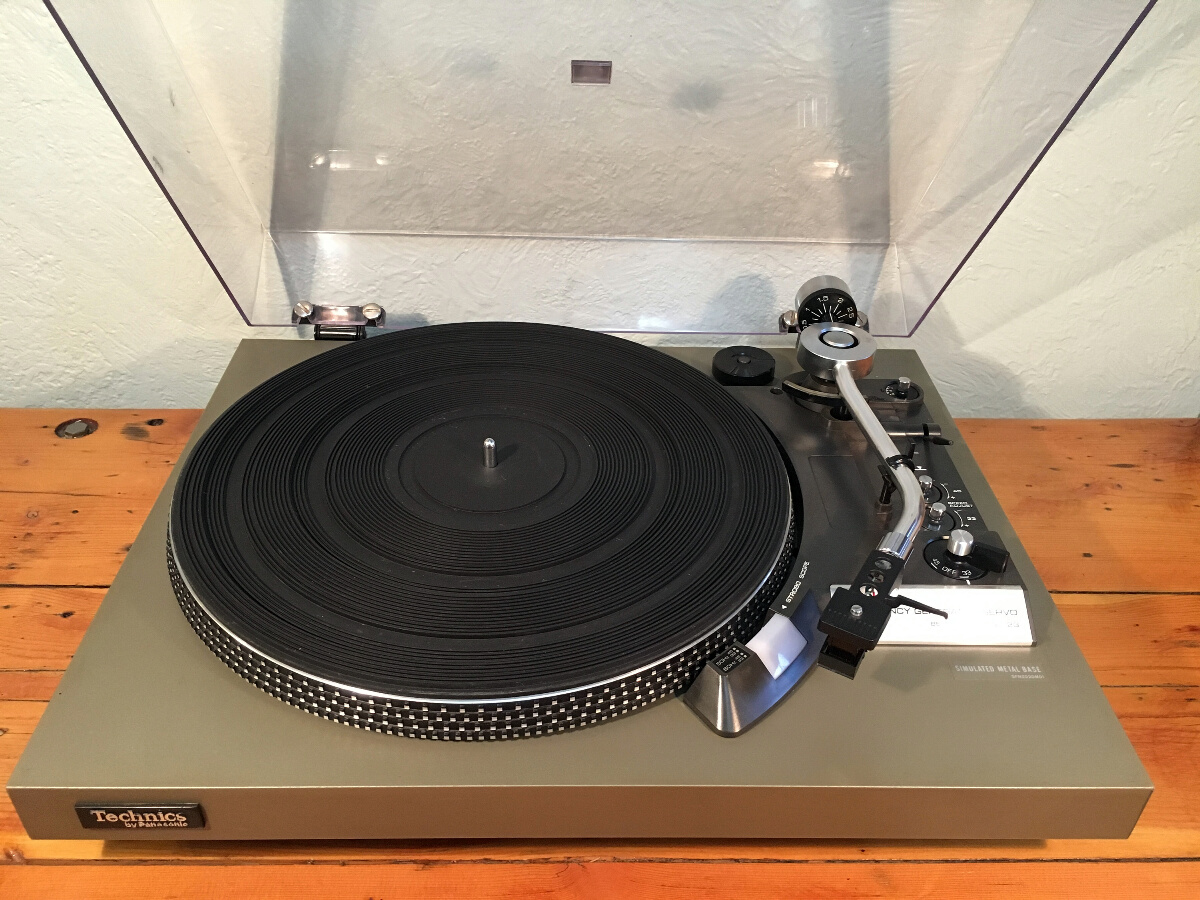 Technics SL-23 turntable – Vintage Audio World.com