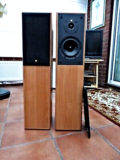 KEF Cresta 3