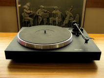 ROTEL RP 830 Turntable