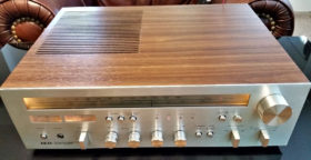 AKAI AA 150 Receiver