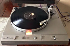 Akai AP-D33/C Direct Drive Turntable