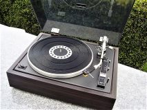 AKAI AP004 Turntable