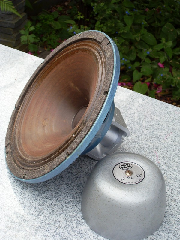 Lorenz LP-312 – Vintage Audio World.com